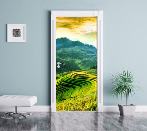 Reisfelder in Vietnam Türaufkleber im Wohnzimmer