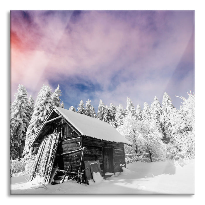 Holzhütte im Schnee, Glasbild Quadratisch