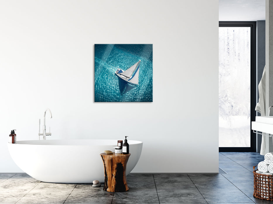 Einsames Segelboot auf dem Meer, Glasbild Quadratisch