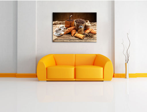 Aromatischer Kaffee mit Croissant Leinwandbild über Sofa