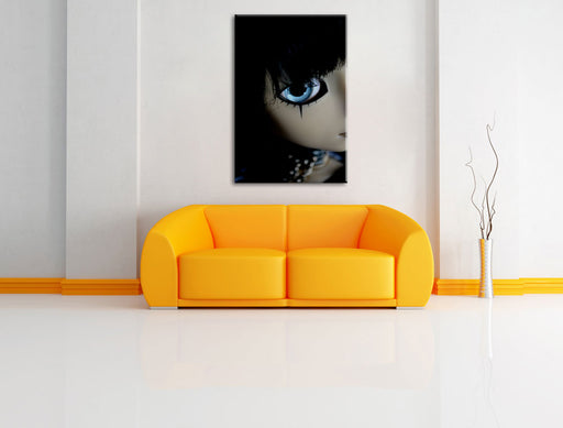 Pullip mit strahlend blau Augen Leinwandbild über Sofa
