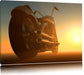 Edles Motorrad beim Sonnenuntergang Leinwandbild