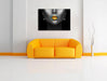 Frauenmund mit goldenem Gloss B&W Detail Leinwanbild Wohnzimmer Rechteckig