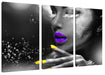 Frauengesicht bunte Neonlichter B&W Detail Leinwanbild 3Teilig