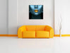 Frauenmund mit goldenem Gloss Leinwanbild Wohnzimmer Quadratisch