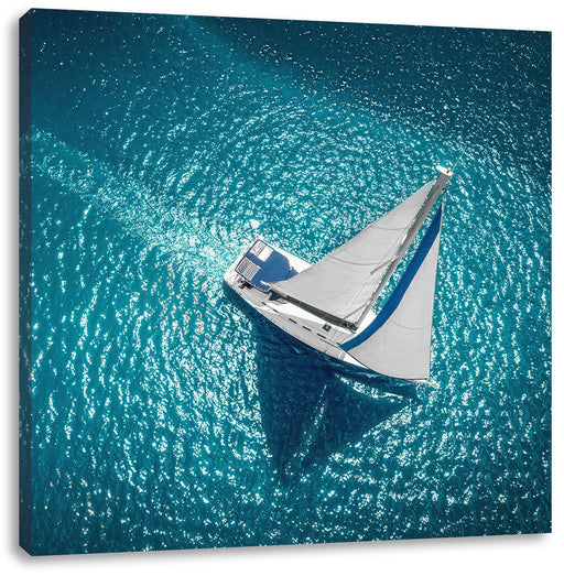 Einsames Segelboot auf dem Meer Leinwanbild Quadratisch