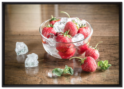 Erdbeeren in Eiswürfeln auf Leinwandbild gerahmt Größe 100x70