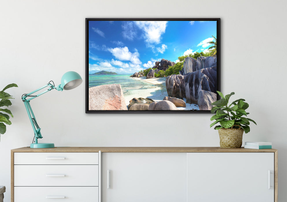 Seychellen Strand auf Leinwandbild gerahmt verschiedene Größen im Wohnzimmer