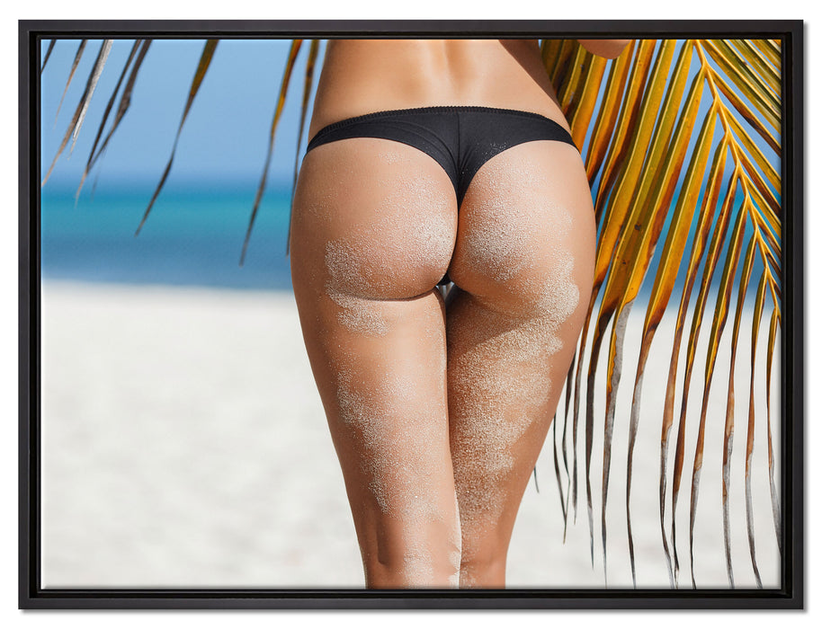 Sexy Frau am Strand auf Leinwandbild gerahmt Größe 80x60