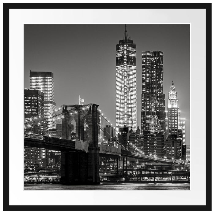 New York City Skyline bei Nacht Passepartout Quadratisch 70x70