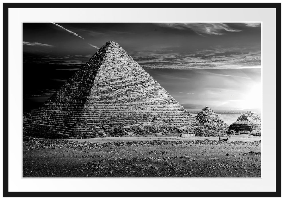 Ägyptische Pyramiden bei Sonnenuntergang, Monochrome Passepartout Rechteckig 100