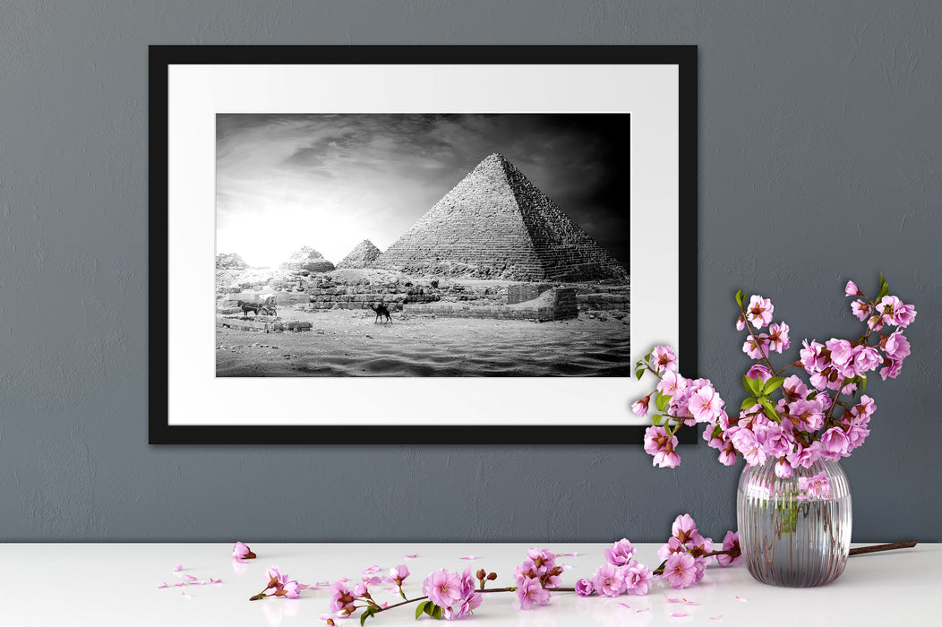 Pyramiden in Ägypten bei Sonnenuntergang, Monochrome Passepartout Detail Rechteckig