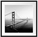 Golden Gate Bridge in der Abenddämmerung, Monochrome Passepartout Quadratisch 55