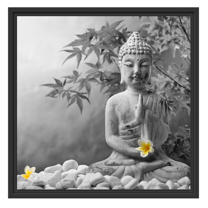 Buddha mit Monoi Blüte in der Hand Schattenfugenrahmen Quadratisch 55x55