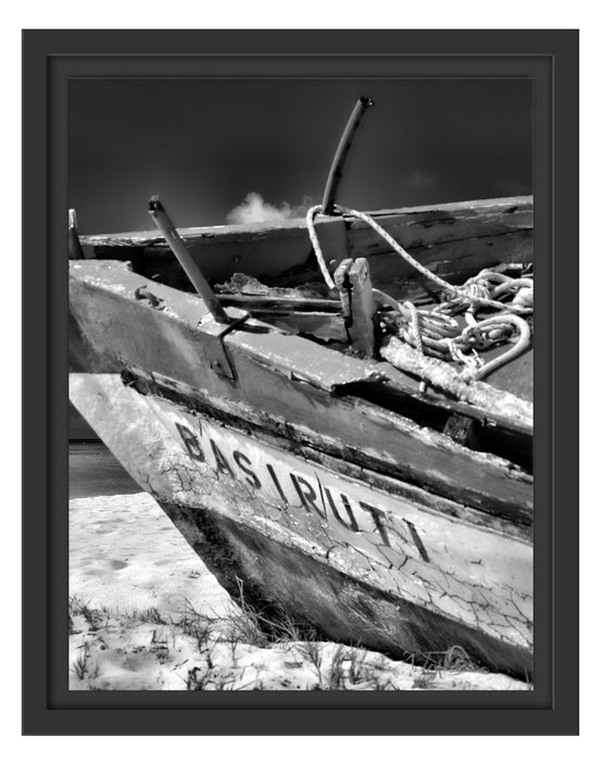Boot am Strand Schattenfugenrahmen 38x30