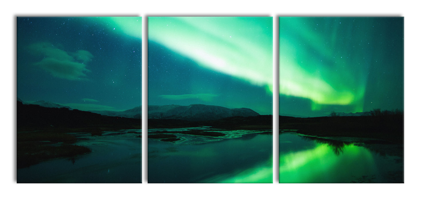 Polarlichter in Skandinavien, XXL Leinwandbild als 3 Teiler