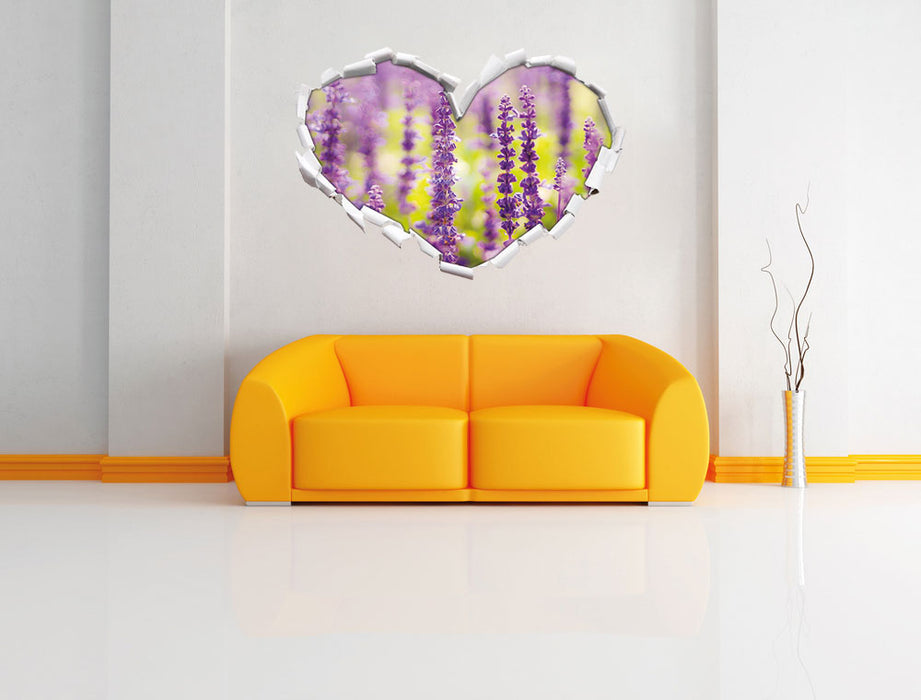 schöne violette Lavendelblüten 3D Wandtattoo Herz Wand