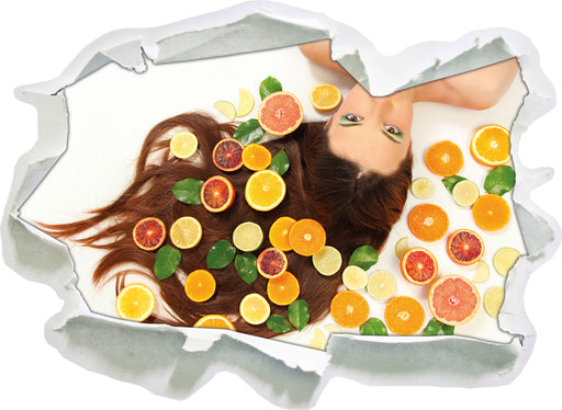 Hübsche Frau mit Obstscheiben  3D Wandtattoo Papier