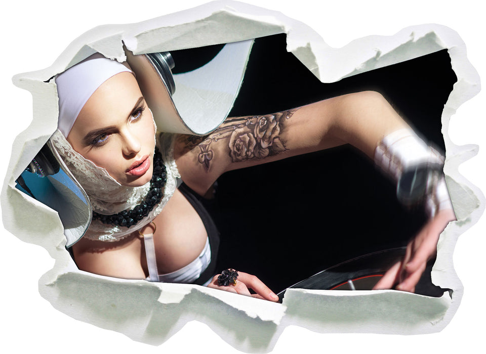 Pixxprint Tätowierte DJ Frau, 3D Wandtattoo