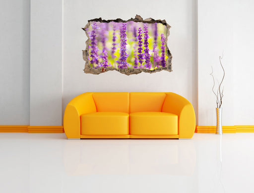 schöne violette Lavendelblüten 3D Wandtattoo Wanddurchbruch Wand