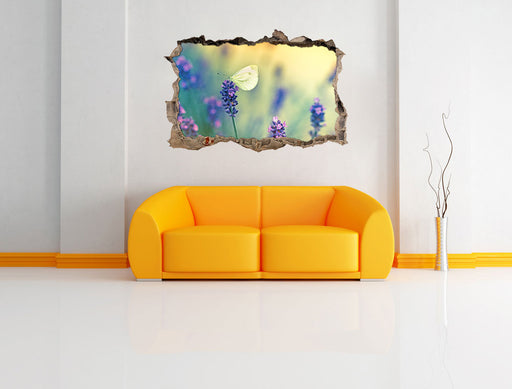 Schmetterling auf Lavendel 3D Wandtattoo Wanddurchbruch Wand