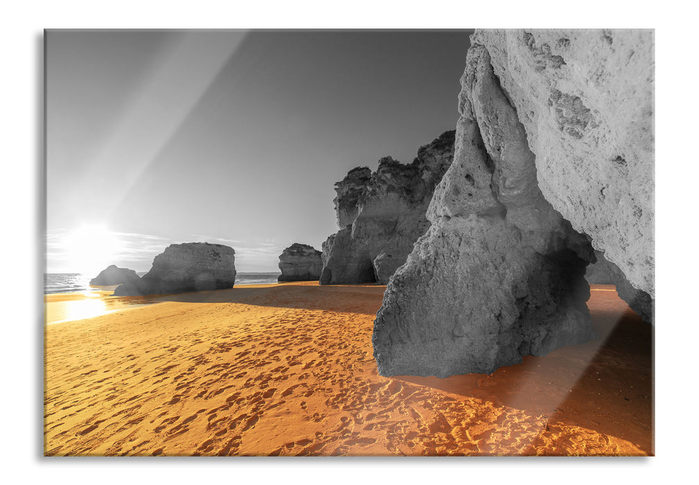 Pixxprint Riesige Felsen am Strand, Glasbild