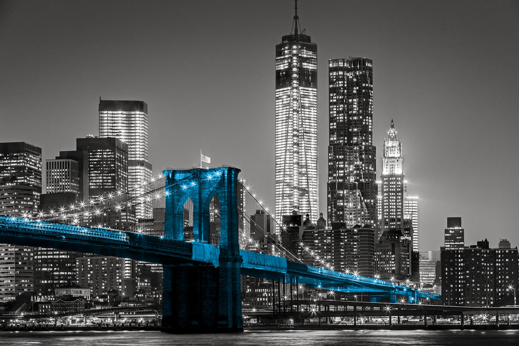 Brooklyn Bridge mit Wolkenkratzern, Glasbild