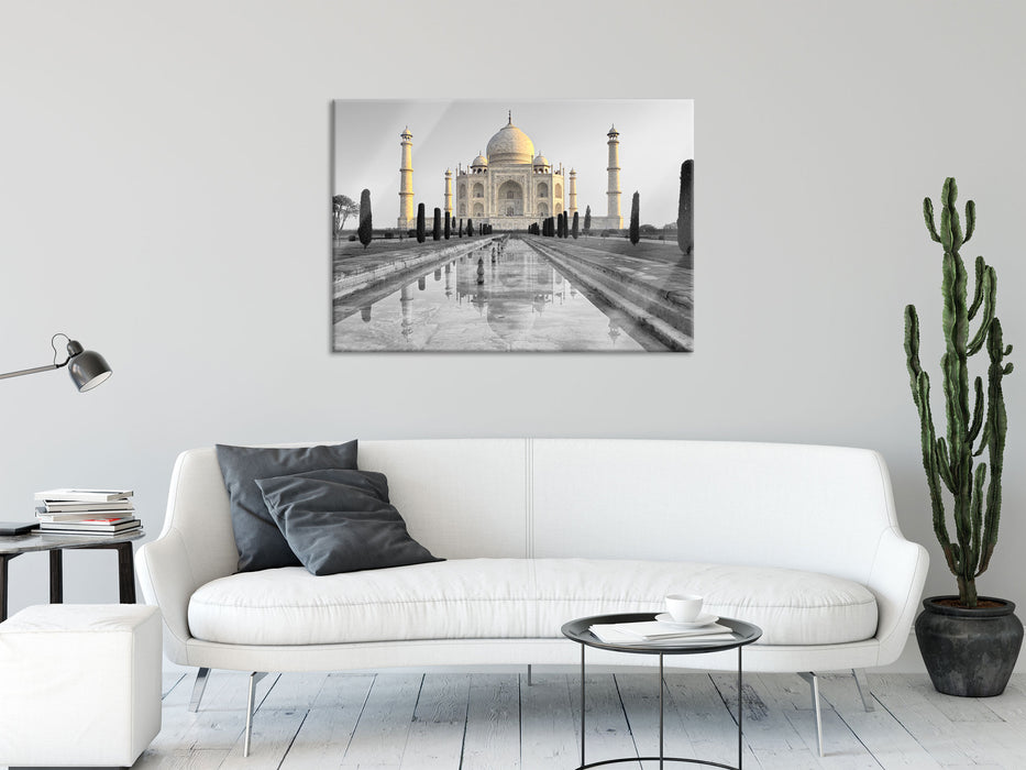 Taj Mahal in ruhiger Umgebung, Glasbild