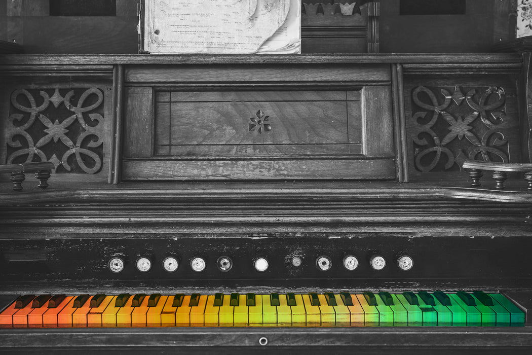 Klavier mit Tasten, Glasbild