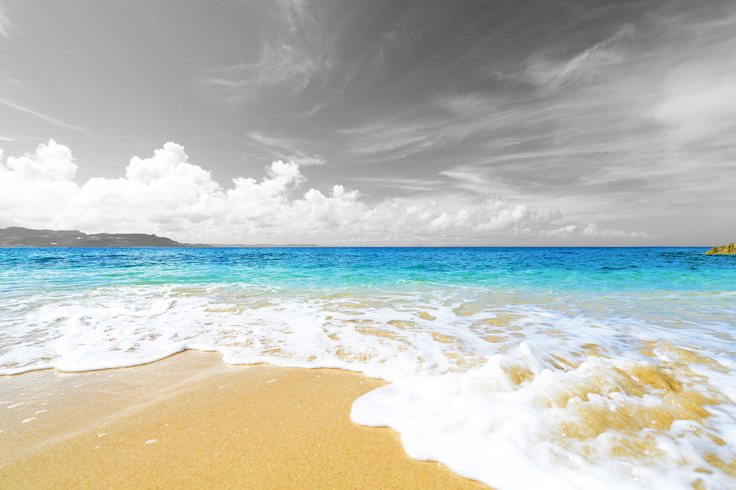 Sandstrand mit Welle, Glasbild