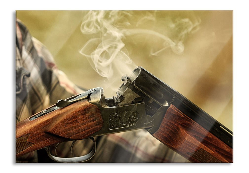 Pixxprint Jagdgewehr nach dem Brand, Glasbild
