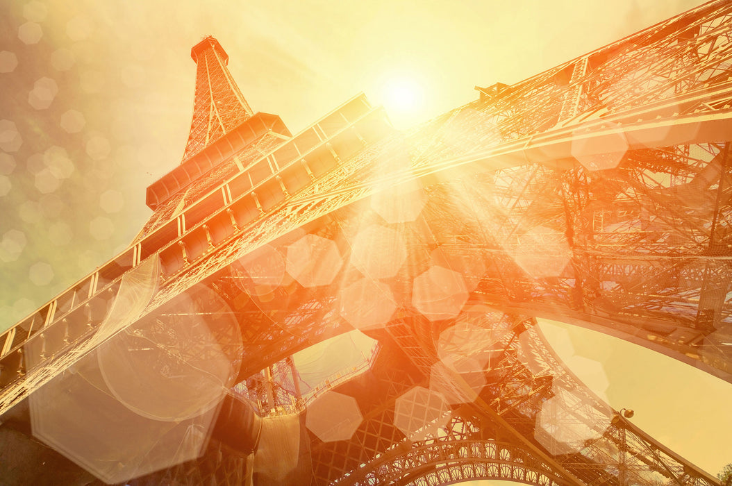 Der Eiffelturm im Sonnenschein, Glasbild