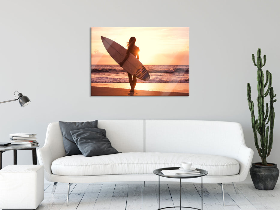 Surferin vor Sonnenuntergang, Glasbild