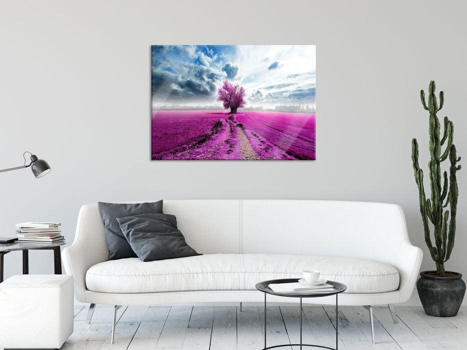 Pinkes Feld mit pinkem Baum, Glasbild