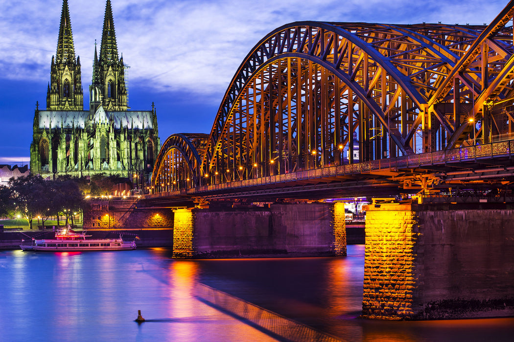 Hohenzollernbrücke bei Nacht, Glasbild