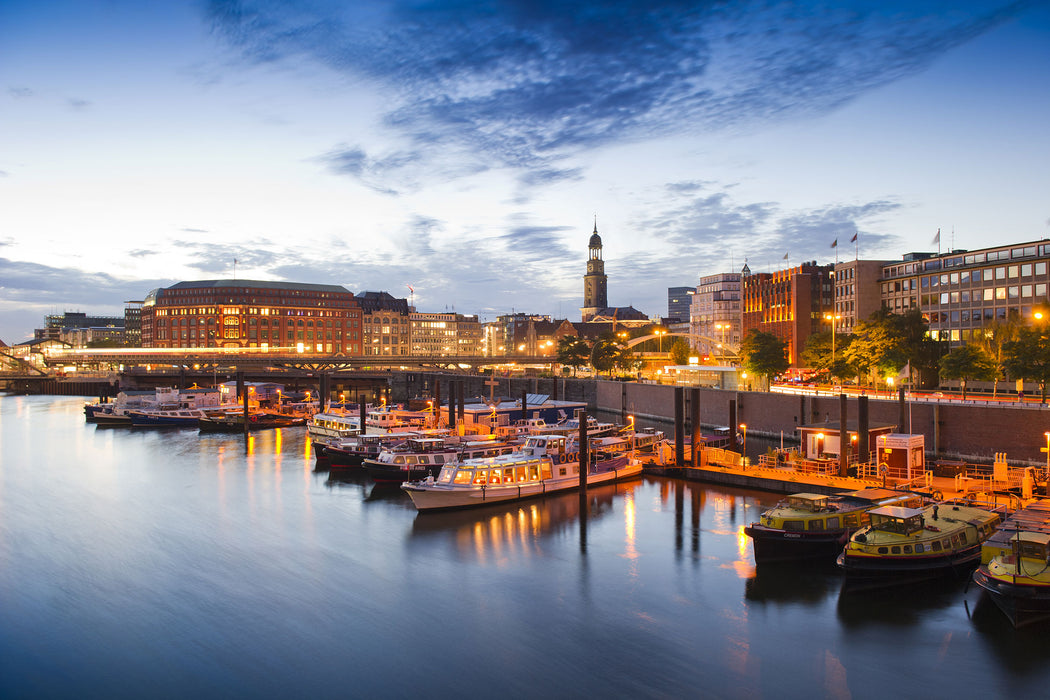 Hamburger Hafen am Abend, Glasbild