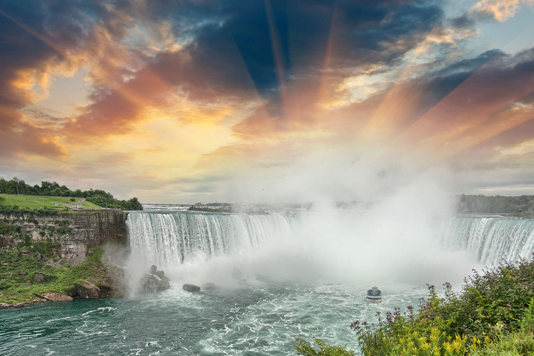 Niagarafälle bei Sonnenuntergang, Glasbild