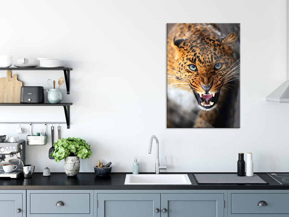 Fauchender Leopard, Glasbild