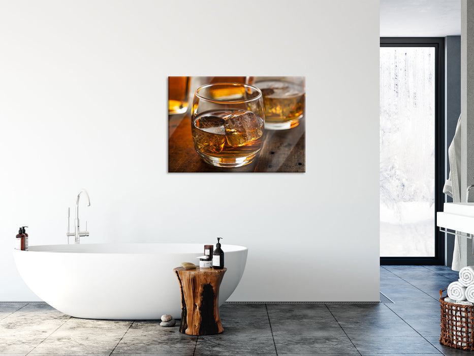 Goldgelber Whiskey, Glasbild