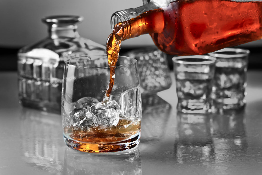 Whiskey im Whiskeyglas, Glasbild