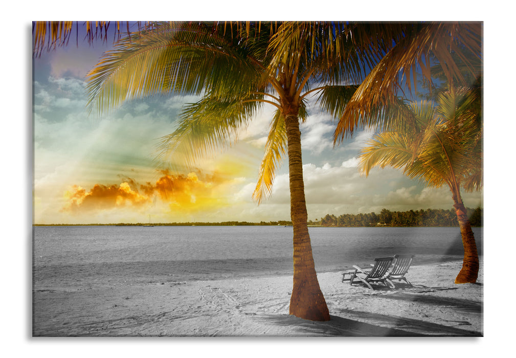 Liegestühle Strand Palmen, Glasbild