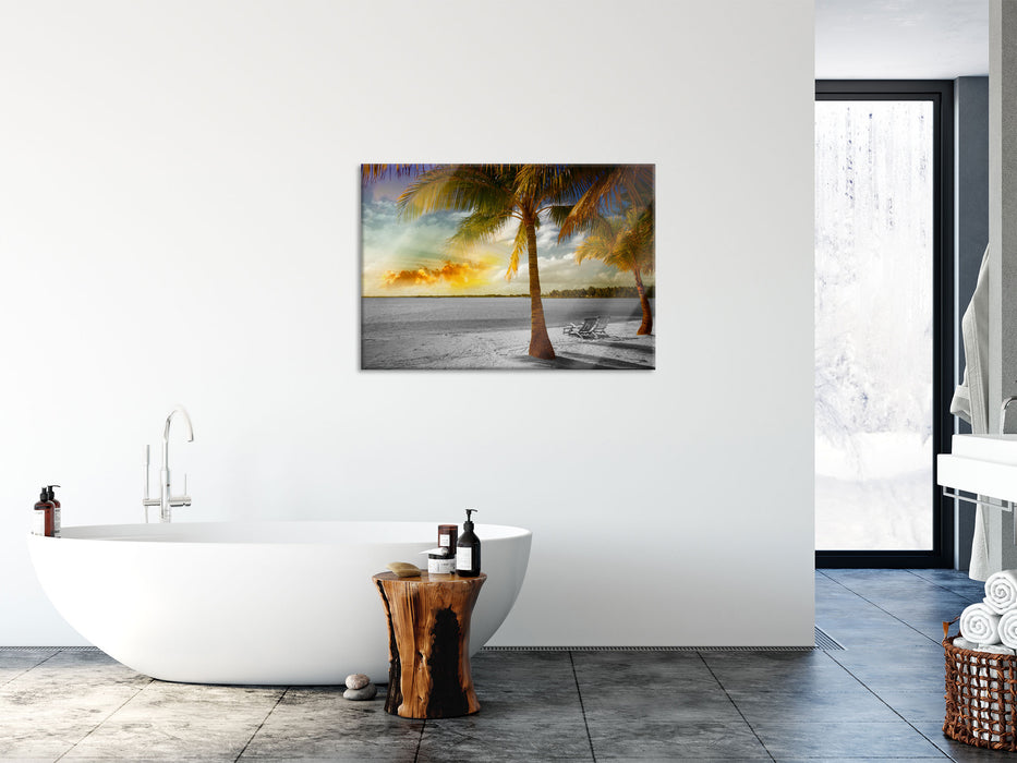 Liegestühle Strand Palmen, Glasbild