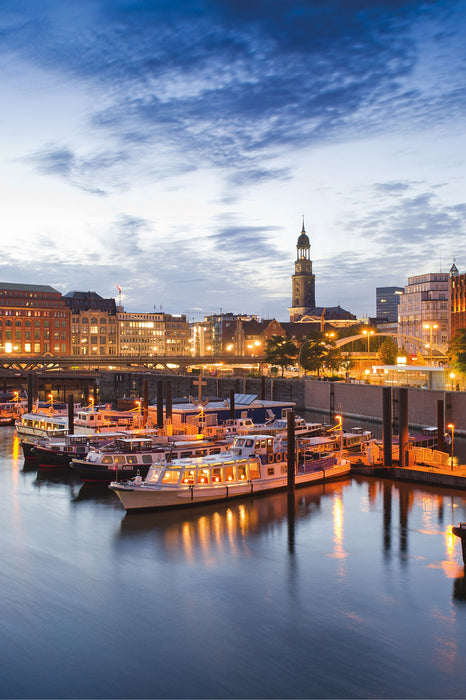 Hamburger Hafen am Abend, Glasbild