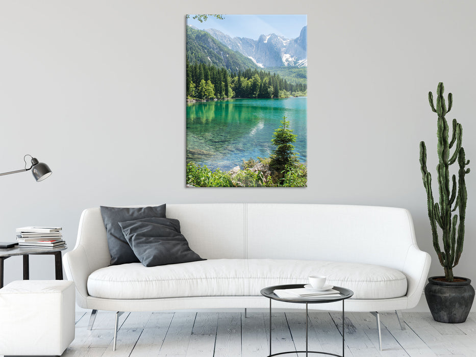 Bergsee mit Wald, Glasbild