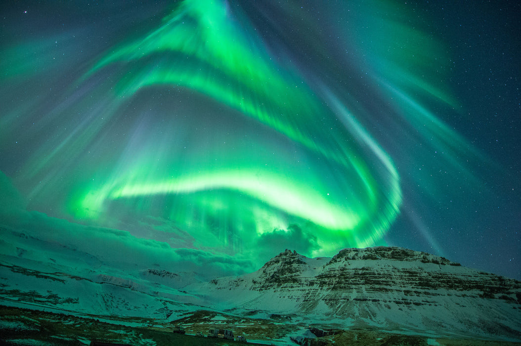 Nordlichter über Island, Glasbild