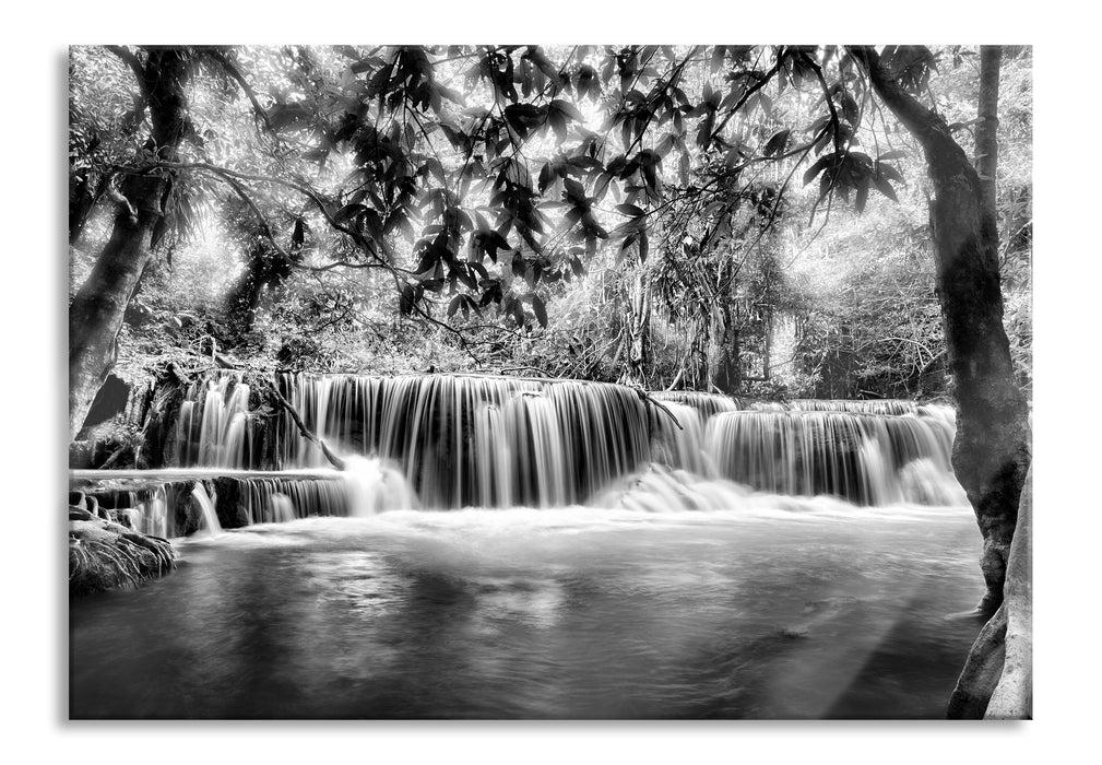 Kleiner Wasserfall im Dschungel, Glasbild