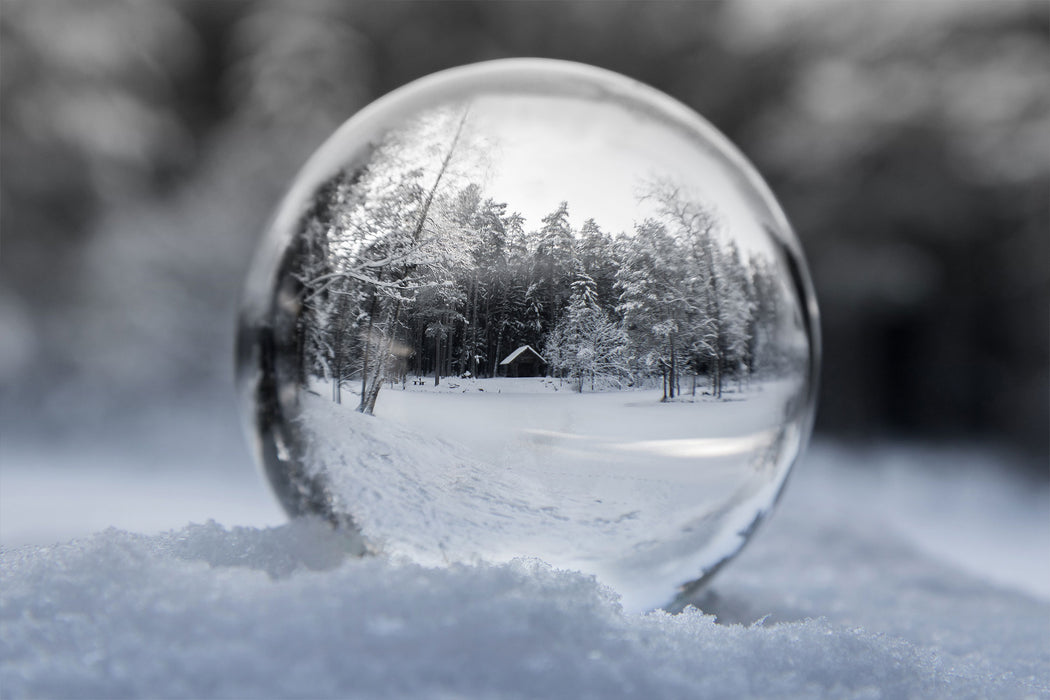 Eiskugel Winterlandschaft, Glasbild