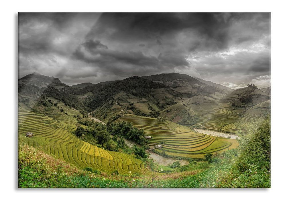 eine Berg Farm in Asien, Glasbild