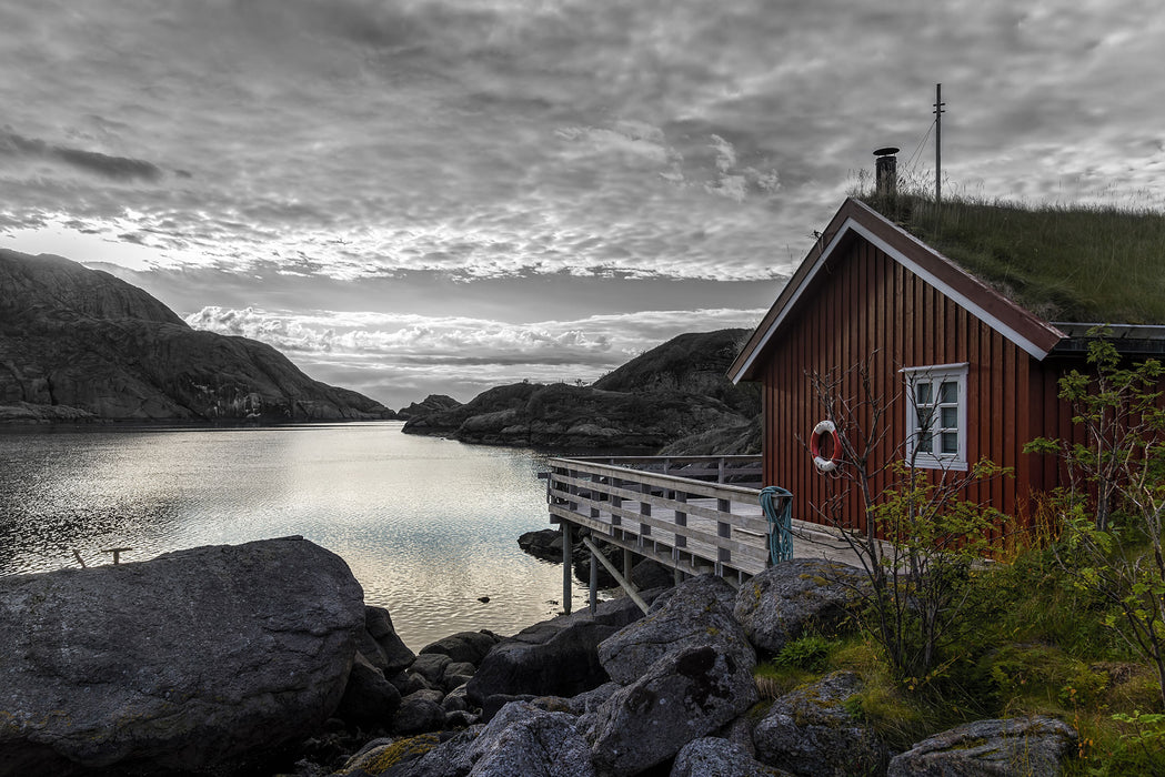 Sonnenaufgang am Fjord Norwegens, Glasbild