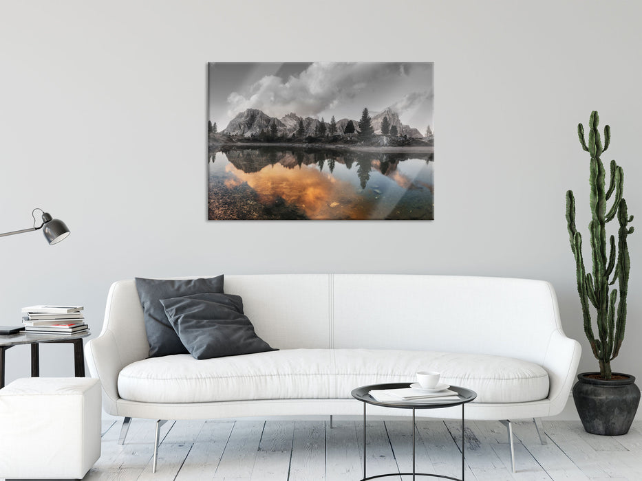 bunte Dolomiten am See Limides, Glasbild